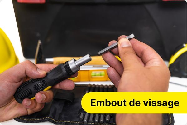 Embout de vissage et porte-embout