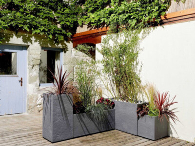 Pots de fleurs, jardinières et serres