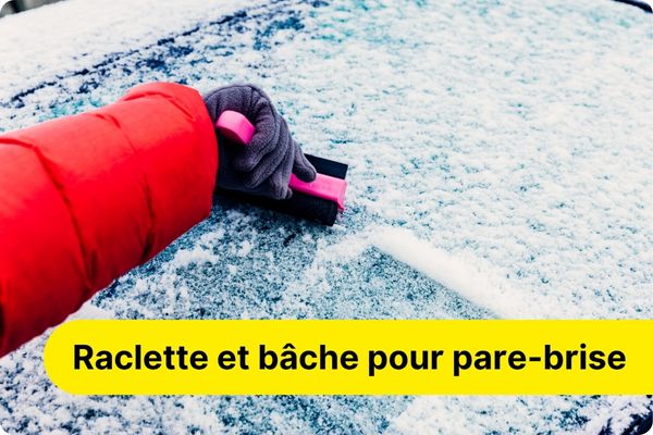 Raclette et b&acirc;che pour pare-brise