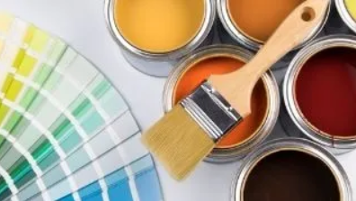 Pots de peinture et pinceau 