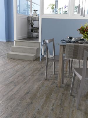 Sol vinyle effet bois pécan RUSTIC ép 2 mm 15,2 x 91,4 cm compatible pièce humide paquet de 2,20 m² GERFLOR