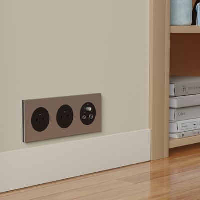 Plaque de finition 3 postes Odace 2025 Métal effet aluminium / noir - SCHNEIDER ELECTRIC