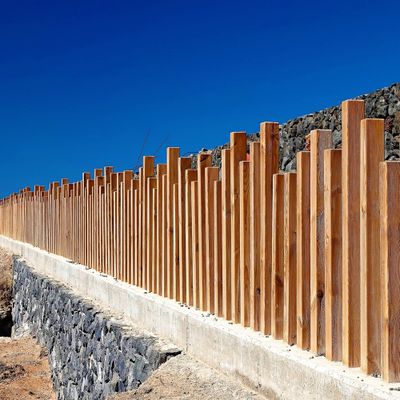 Poteau carré pin bords arrondis traité classe 4 brun - 90 x 90 x 2400 mm - HENRY TIMBER