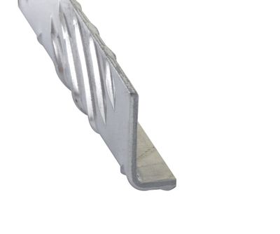 Cornière inégale damier aluminium brut 29,5 x 53,6 mm épaisseur 2 mm 1 m CQFD