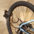 Crochet vélo bloque pneu MOTTEZ