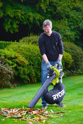 Aspirateur souffleur à batterie avec broyeur RBV36V RYOBI
