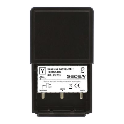 Coupleur antenne satellite/terrestre