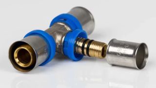 Nomenclature Raccord multicouche à sertir