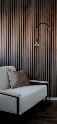 Panneau acoustique mural mdf 3D Latt finition castle oak sur fond noir - 20 x 287 x 1250 mm - AJ TIMBER