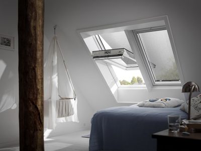 Store extérieur manuel l.55 x H.70 à 98 cm gris anthracite MHL CK00 5060 VELUX