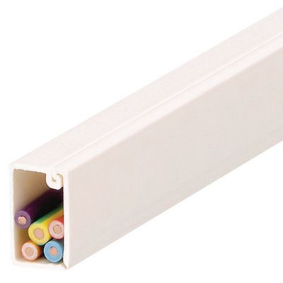 Moulure 10 x 15 mm auto-adhésive longueur 2 m DEDRA