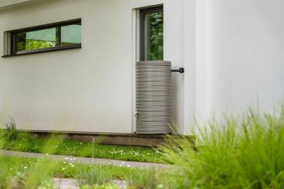 Récupérateur d'eau de pluie - Réservoir Nordic - 300 litres gris clair - GRAF