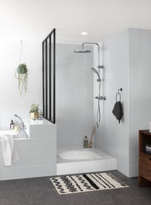 Peinture de rénovation pour salle de bain tendre gris finition satinée 2L - V33