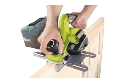 Rabot électrique 750 W Dust Tech EPN7582NHG RYOBI