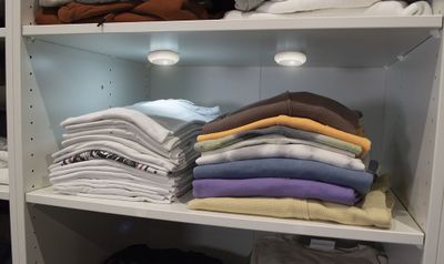 Spots LED avec télécommande Dresda 20 lumens RGB par 2 - TIBELEC