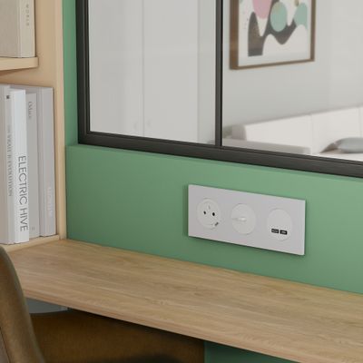 Plaque de finition 3 postes Odace 2025 Métal effet céramique blanc / blanc - SCHNEIDER ELECTRIC