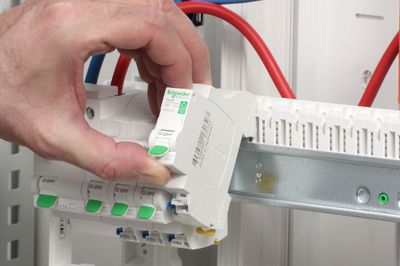Répartiteur 13 modules pour système embrochable - Resi9 XE SCHNEIDER ELECTRIC
