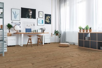 Sol stratifié décor pin naturel 8 mm 19.3 x 138 cm AC5 compatible pièce humide paquet de 2.13 m² SWISS KRONO