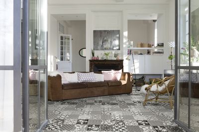 Sol PVC décor bois provence noir & blanc BOOSTER rouleau de 4 m vendu au m² GERFLOR