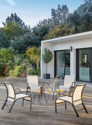 Fauteuil de jardin Linéa III aluminium gris et toile blanche PROLOISIRS Livraison à domicile incluse