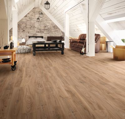 Sol stratifié décor épicéa clair HISTORIC ép 8 mm 19,2 x 128,8 cm AC5 paquet de 2,26 m² AJ TIMBER