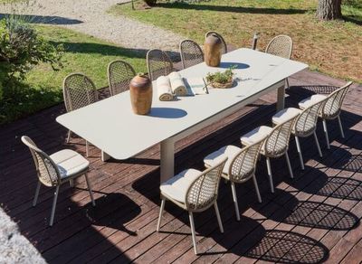 Table de jardin à rallonge DARIUS aluminium crème 230/350 x 120 cm, Livraison à domicile incluse - PROLOISIRS