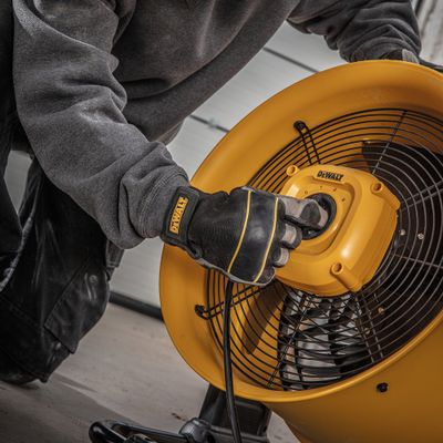 Ventilateur sur pied 110W DeWALT
