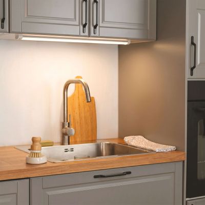 Réglette LED 50cm 5,5W 500 lumens lumière du jour - GEFOM
