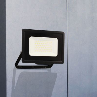 Projecteur extérieur LED Kali noir IP65 4250 lumens blanc neutre - ARLUX