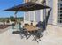 Parasol déporté 3x3 m gris avec mat imitation bois orientable inclinable à manivelle PROLOIRS Livraison à domicile incluse