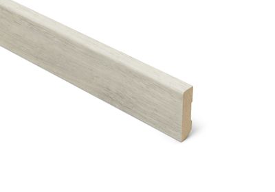 Plinthe sol stratifié décor bois gris dusty DOURO 14x60x2400 mm LAMETT