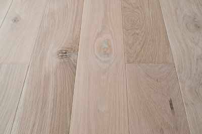 Parquet massif chêne brut - 20 x 180 x 1800 mm - HKS