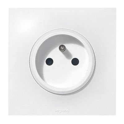 Prise électrique encastrable avec terre Blanc - Neptune LEGRAND