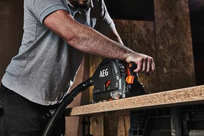 Scie plongeante Brushless 18 V sans batterie BKS18PBL-0 - AEG