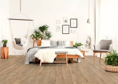 Sol stratifié décor Chêne GALLOIS  ép 8 mm 19,3 x 138 cm AC4 paquet de 2,131 m² KRONOTEX