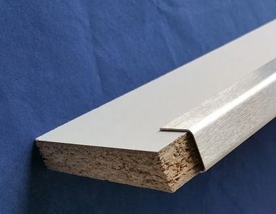 Cimaise aluminium brut 20 x 10 x 10 x 1,5 mm 1 m CQFD