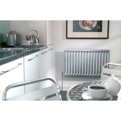 Peinture spéciale tuyauterie et chauffage résiste jusqu'à 160° C aluminium satin 250 ml JULIEN