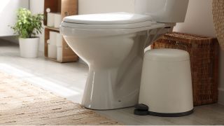 Nomenclature Poubelle de salle de bains