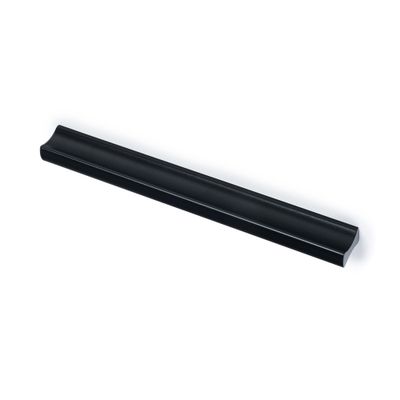 Poignée de meuble carré plat noir mat entraxe 128 mm par 4 REI