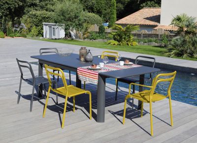 Chaise de jardin empilable Eos aluminium graphite PROLOISIRS Livraison à domicile incluse