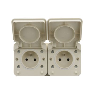 Double Prise 2 pôles+terre étanche IP55 Cyklone horizontale sable - DEBFLEX