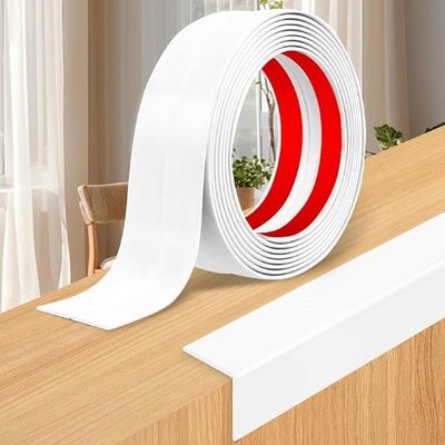 Cornière égale blanc rouleau PVC adhésif 2,5 x 2,5 x 0,4 mm 2,60 m CQFD