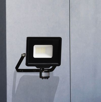 Projecteur extérieur LED détecteur de mouvements Kali noir IP44 850 lumens blanc neutre - ARLUX
