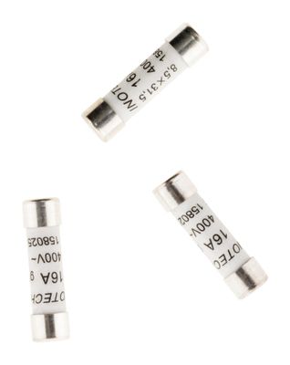 Fusibles 8,5 x 31,5 mm 16 A par 3