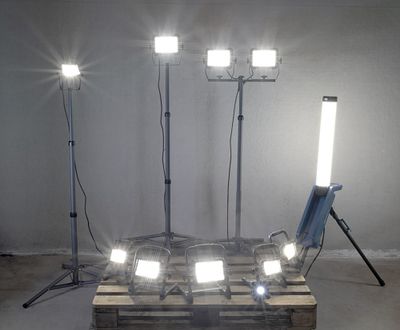 Projecteur de chantier tour LED IP54 7000 lumens blanc neutre - TIBELEC