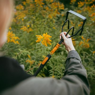 Griffe sarcleuse OneClickTM FISKARS