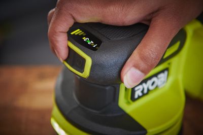 Ponceuse excentrique 125 mm sans fil sans batterie 18 V ONE+ RROS18C-0 - RYOBI