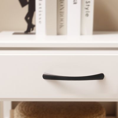 Poignée de meuble arc aluminium noir mat entraxe 128 mm REI