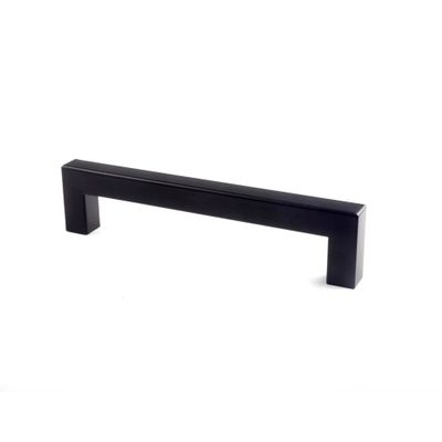 Poignée de meuble carré noir mat entraxe 128 mm REI