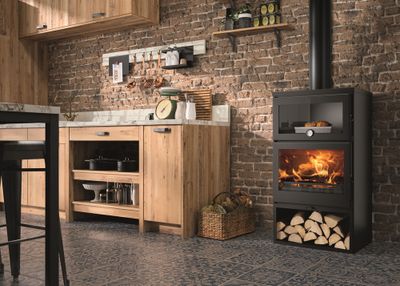 Poêle à bois sur bucher avec four intégré 7,1 kW ZAMORA 7 étoiles flammes vertes, Livraison à domicile incluse - PANADERO